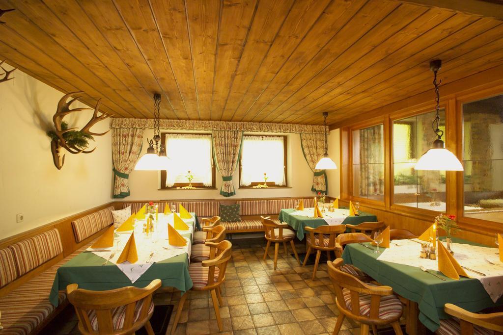 Gasthof "Zur Gemuetlichkeit" Bschlabs エクステリア 写真